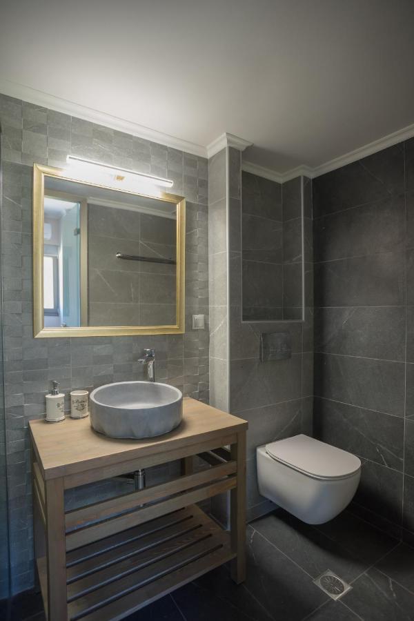 Apollonian Luxury Apartments 바실리키 외부 사진