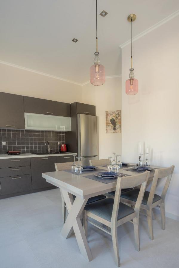 Apollonian Luxury Apartments 바실리키 외부 사진