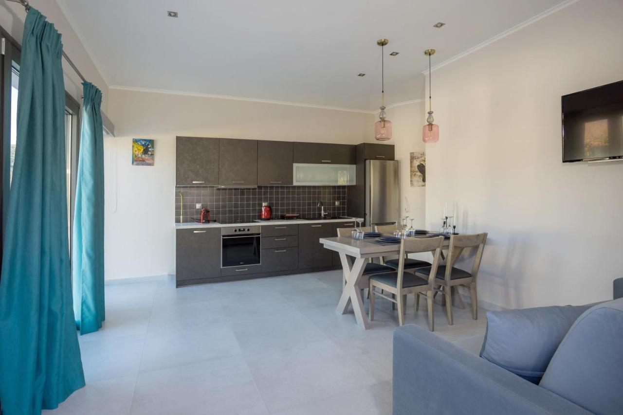 Apollonian Luxury Apartments 바실리키 외부 사진